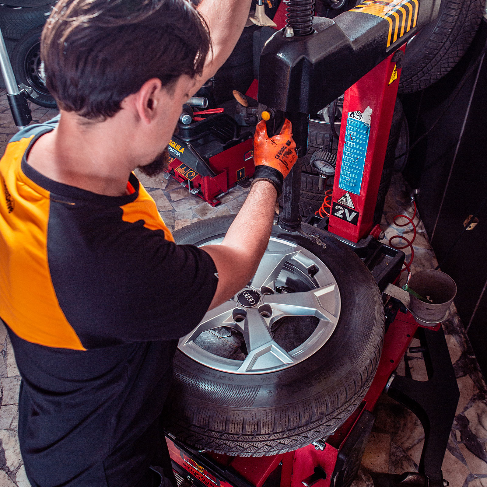 Moronese Gomme smontaggio gomme